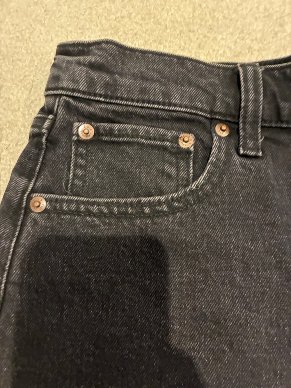 Women’s Abercrombie & Fitch Black denim High-Rise Dad Shorts size 28 - Picture 5 of 6
